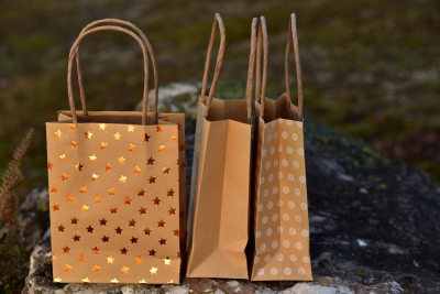 Personalizowane torby papierowe - skuteczne narzędzie promocyjne dla twojej marki