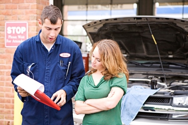 Picking The Right Auto Body Repair Shop