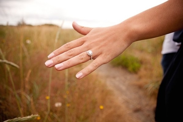 Find the Elegance of Platinum Engagement Rings