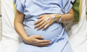 Czas do szpitala, czyli pierwsze objawy zbliżającego się porodu