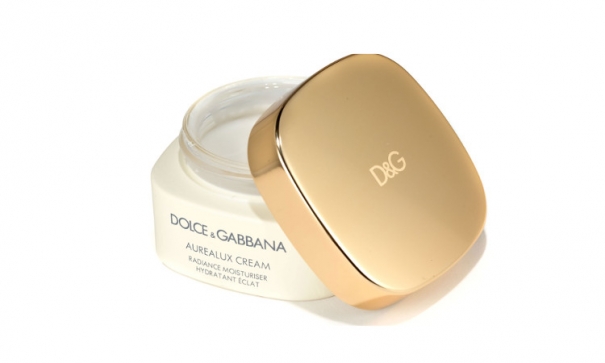 Smoother and full of live skin with Dolce &amp; Gabana aurealux cream