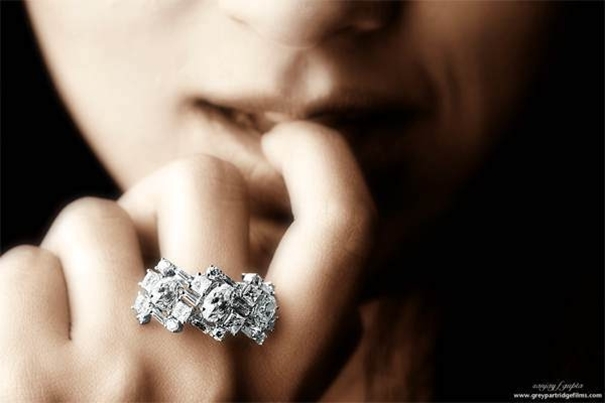 Thinking Engagement Rings? Visit New York City Diamond District!