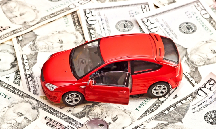 Kredyt samochodowy - czy warto?