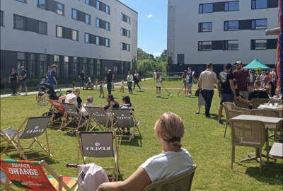 Plenerowa przestrzeń eventowa w Warszawie – pomysł na niezapomniany team building i imprezę firmową