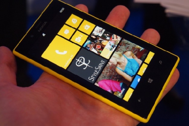 Enjoy with Big Screen Nokia Lumia 625 and Protect it with Big Cases &amp; Screen Guards